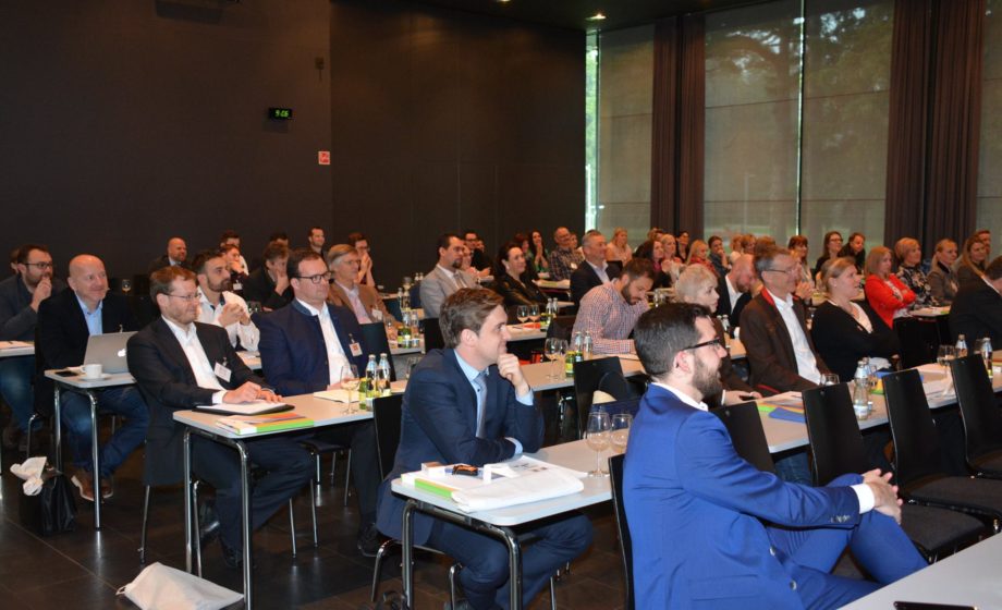 Power Pricing Seminar 2017 Dr. Christoph Nussbaumer Strategy Consultants GmbH